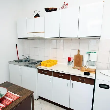 Triple Barbat 5070e 2* Barbat na Rabu