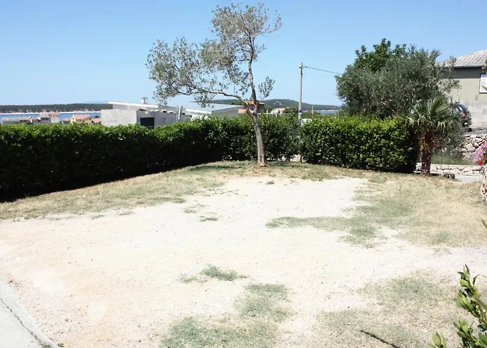 בית הארחה Triple Barbat 5070e Barbat na Rabu